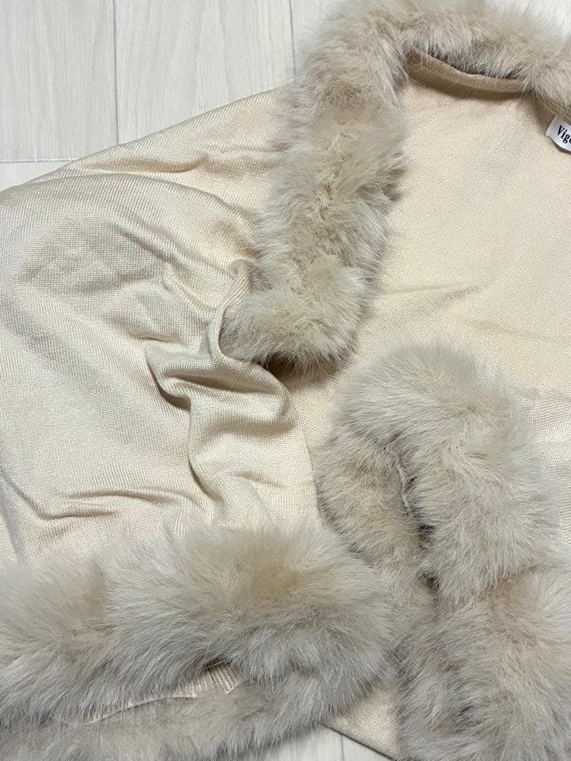 【大人気】elmyu ファーポンチョカーデ×チェーンワンピset パーティー白