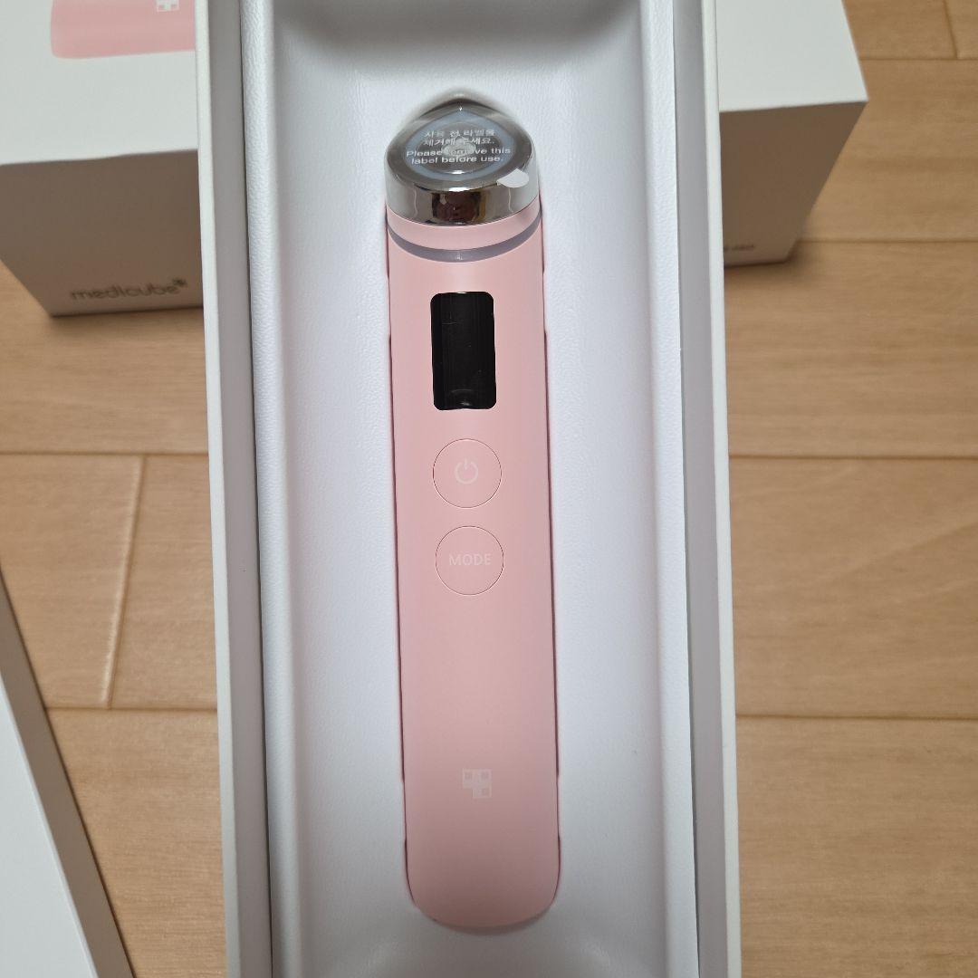 メディキューブ美顔器BOOSTER Proピンク