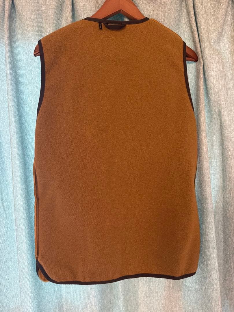 年始限定値下！美品【定価27500円】Barbourバブアーファーライナーベスト