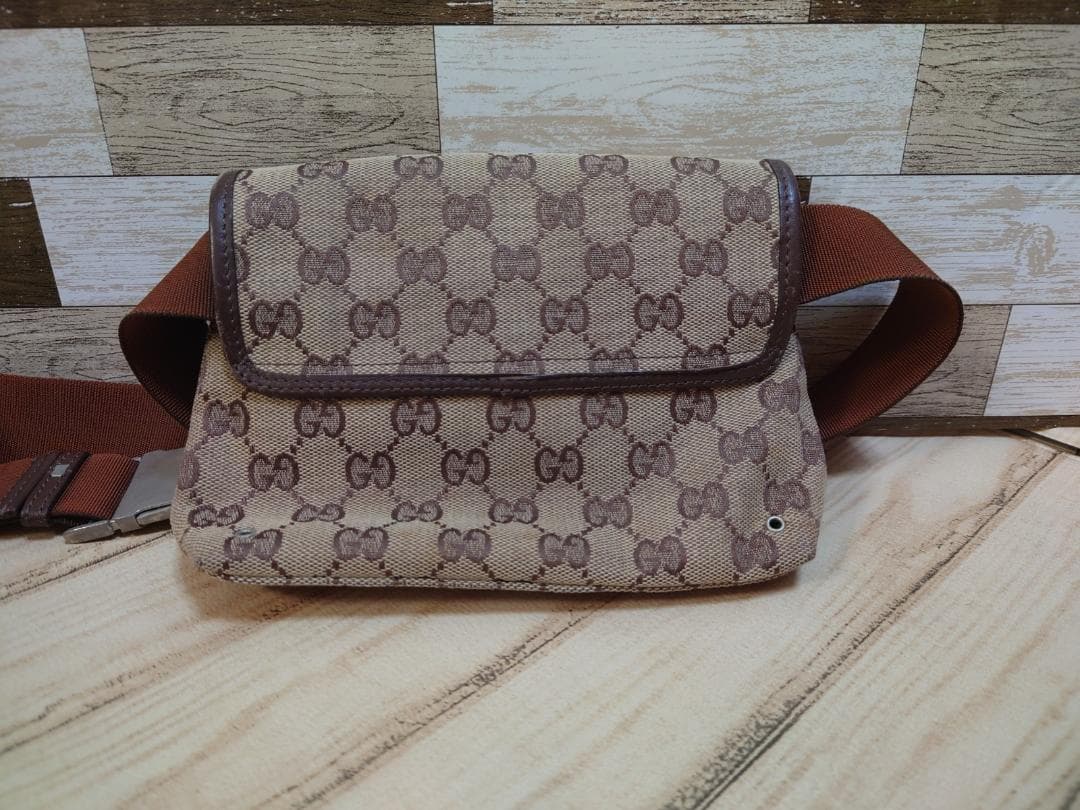 GUCCI GGロゴ ウエストバッグ ポーチ T25030104
