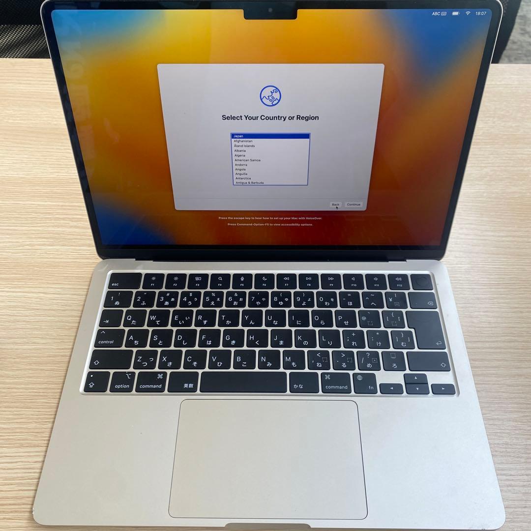 Apple MacBook Air M2 13インチ