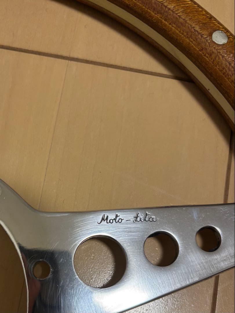 モトリタ ウッドステアリング