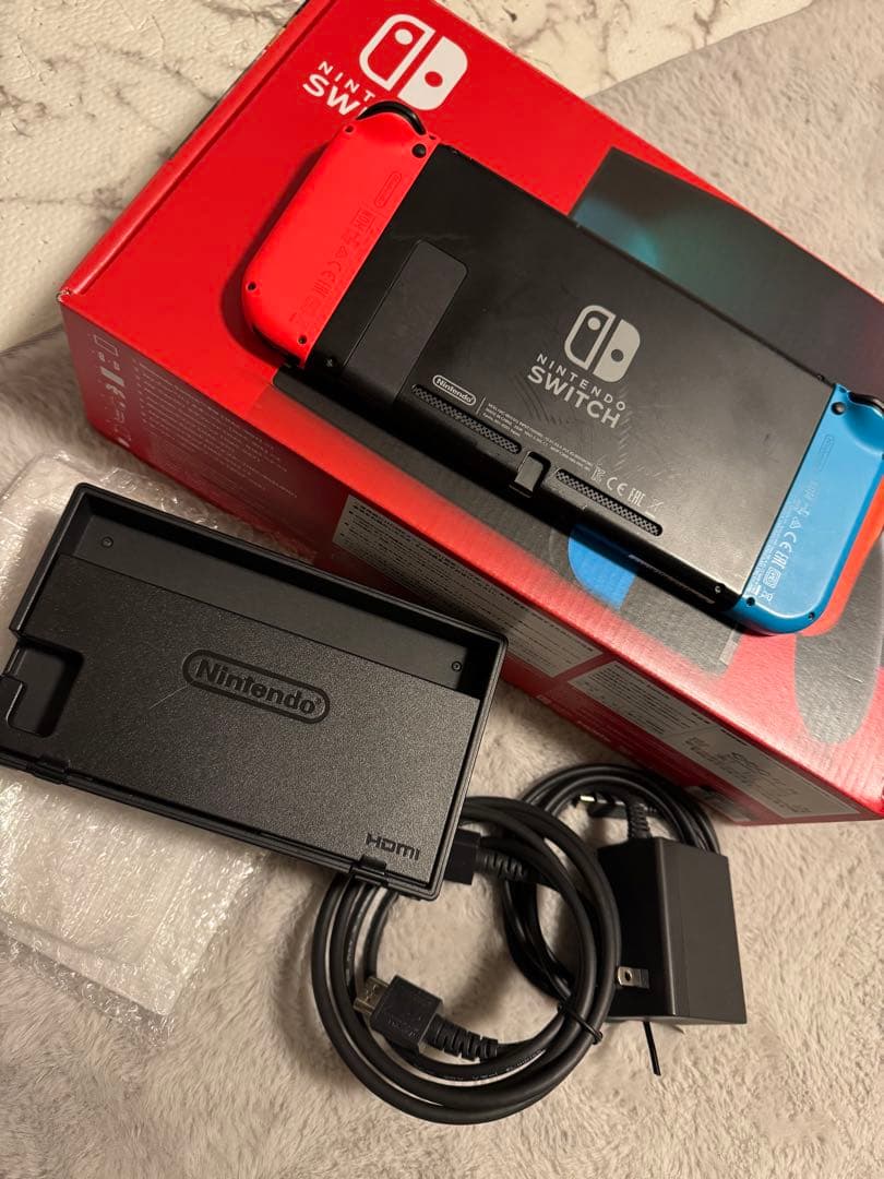 Nintendo Switch 本体 赤/青 初期化済み　旧型　激安