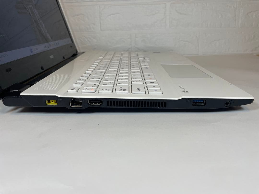 【美品】NEC☆LAVIE☆ホワイト☆第7世代i3☆SSD☆すぐ使える