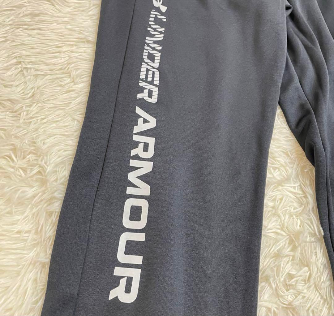 アンダーアーマー　UNDER ARMOUR セットアップ　上下セット　黒　2XL