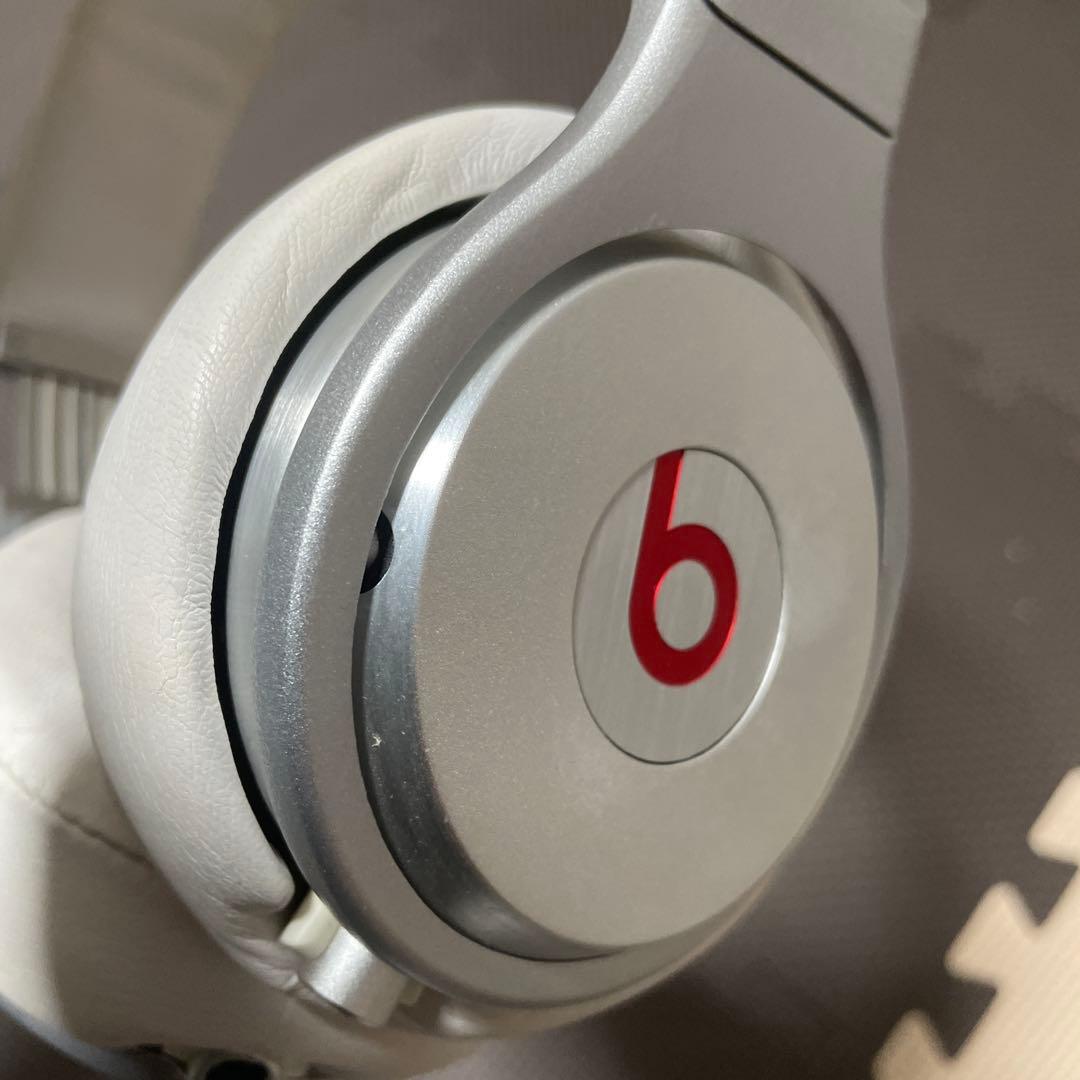 beats pro ヘッドホン　Dr.Dre ホワイト　Monster