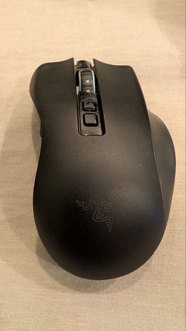 Razer Naga Pro ワイヤレスゲーミングマウス 充電スタンド付き