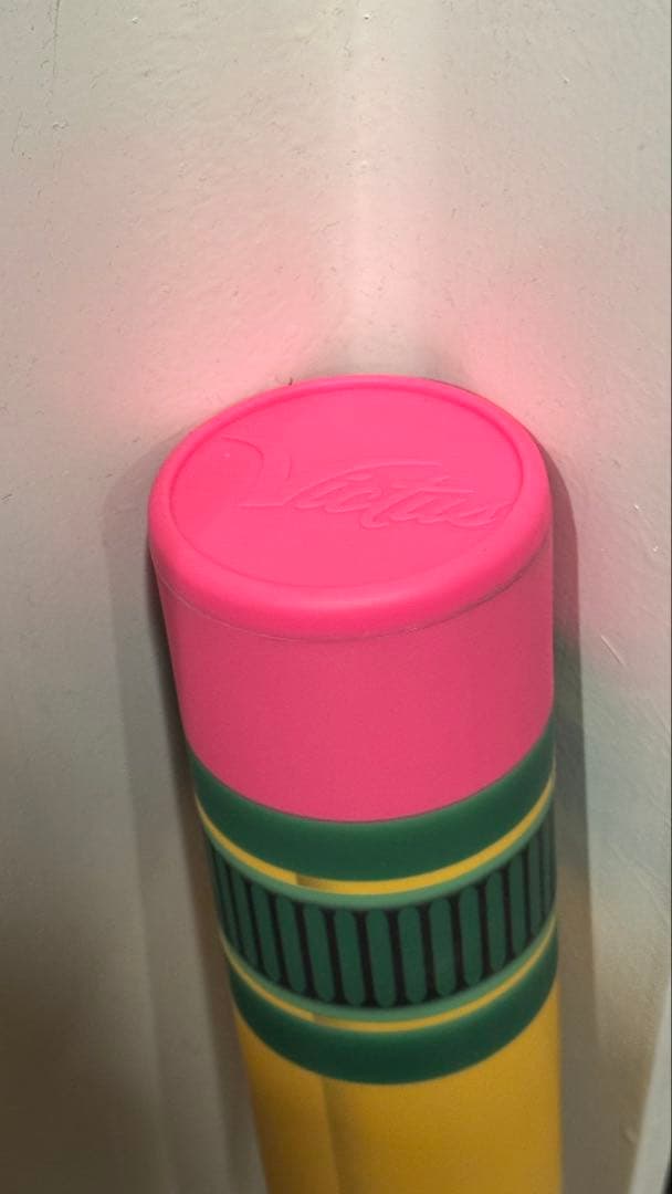 軟式バット　Victus/ヴィクタス（ビクタス）