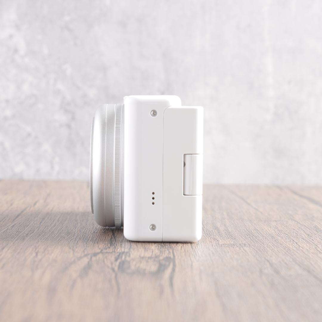 ✨ほぼ未使用で超美品✨YouTubeに✨Wi-Fi✨SONY ZV-1F　500