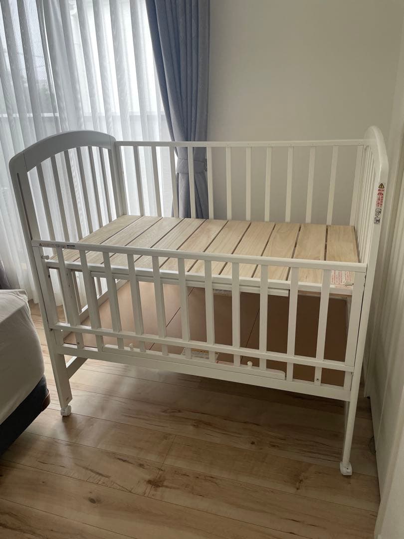 ベビーベッド、敷布団、敷布団カバーセット