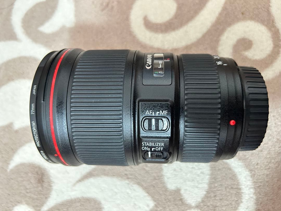 キャノンCanon EF16-35mm f/4L IS USM ズームレンズ美品