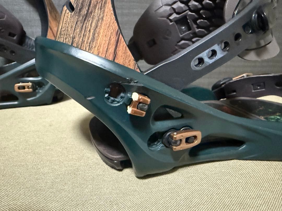 【シーズン前特別値下げ】Mサイズ FLUX DS LTD 20-21モデル