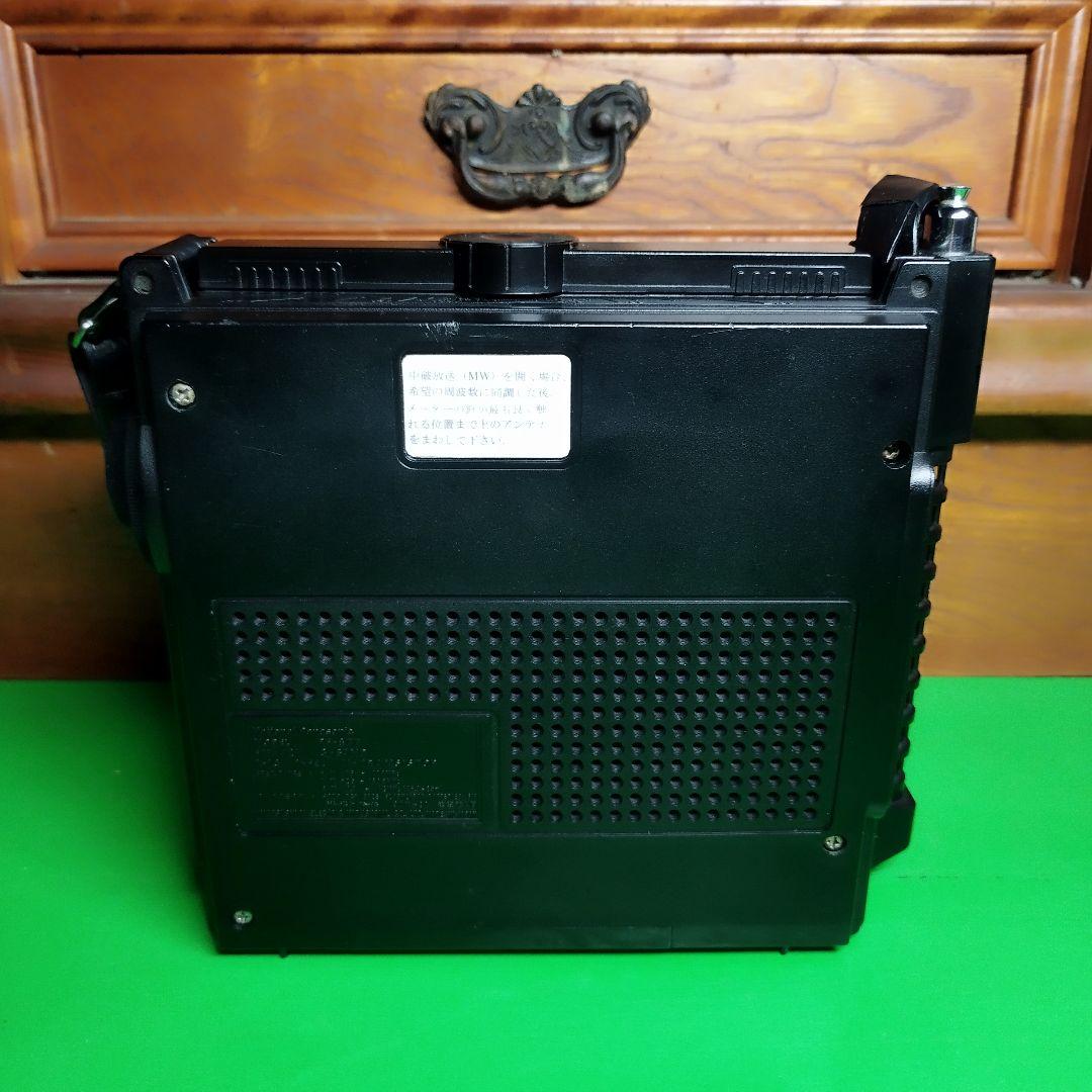 National Panasonic　BCLラジオ　RF-877（クーガ 7）