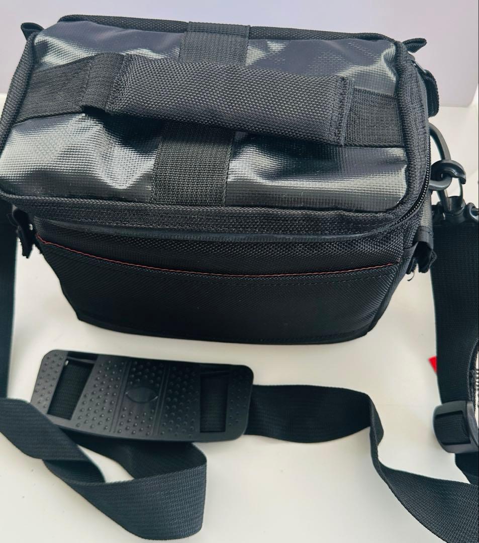 Canon EOS M3 収納ケースセット、望遠レンズ、単焦点レンズ付き