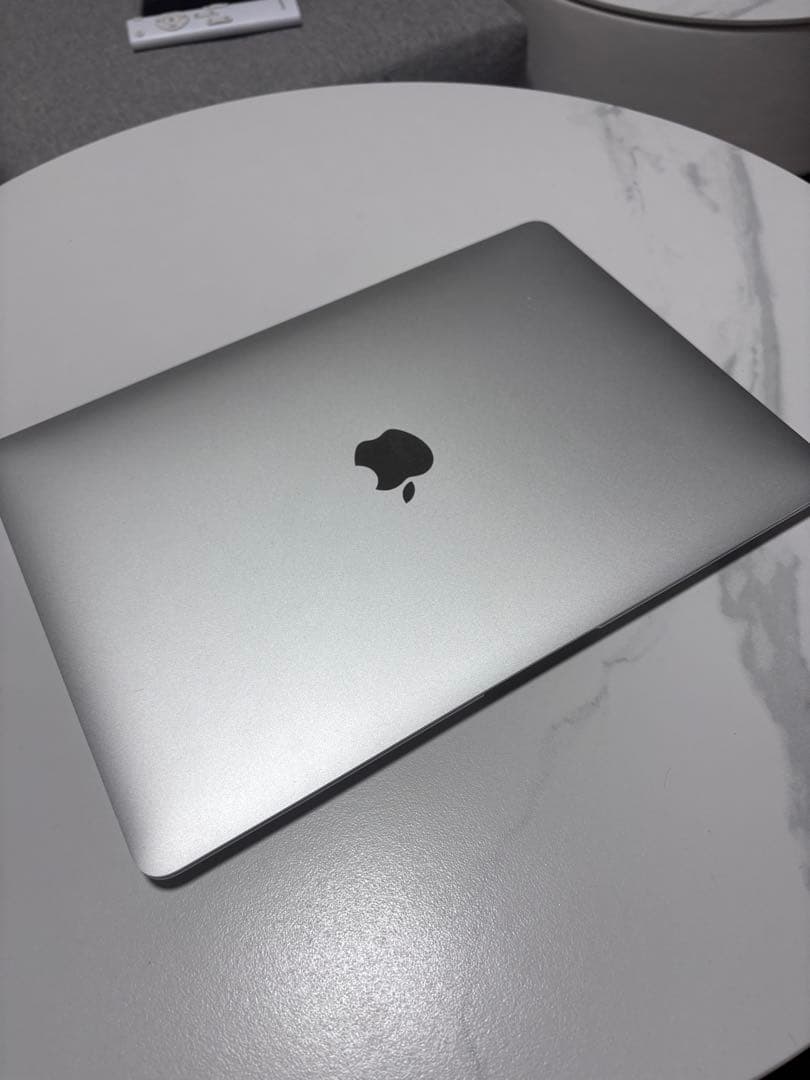 MacBook本体 Apple MacBook Air M1 16GB