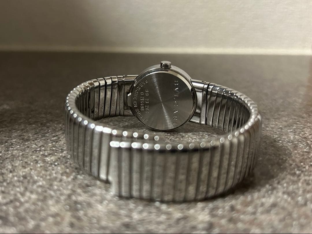 BVLGARI ブルガリ　トゥボガス　バングルウォッチブルガリブルガリ　クォーツ