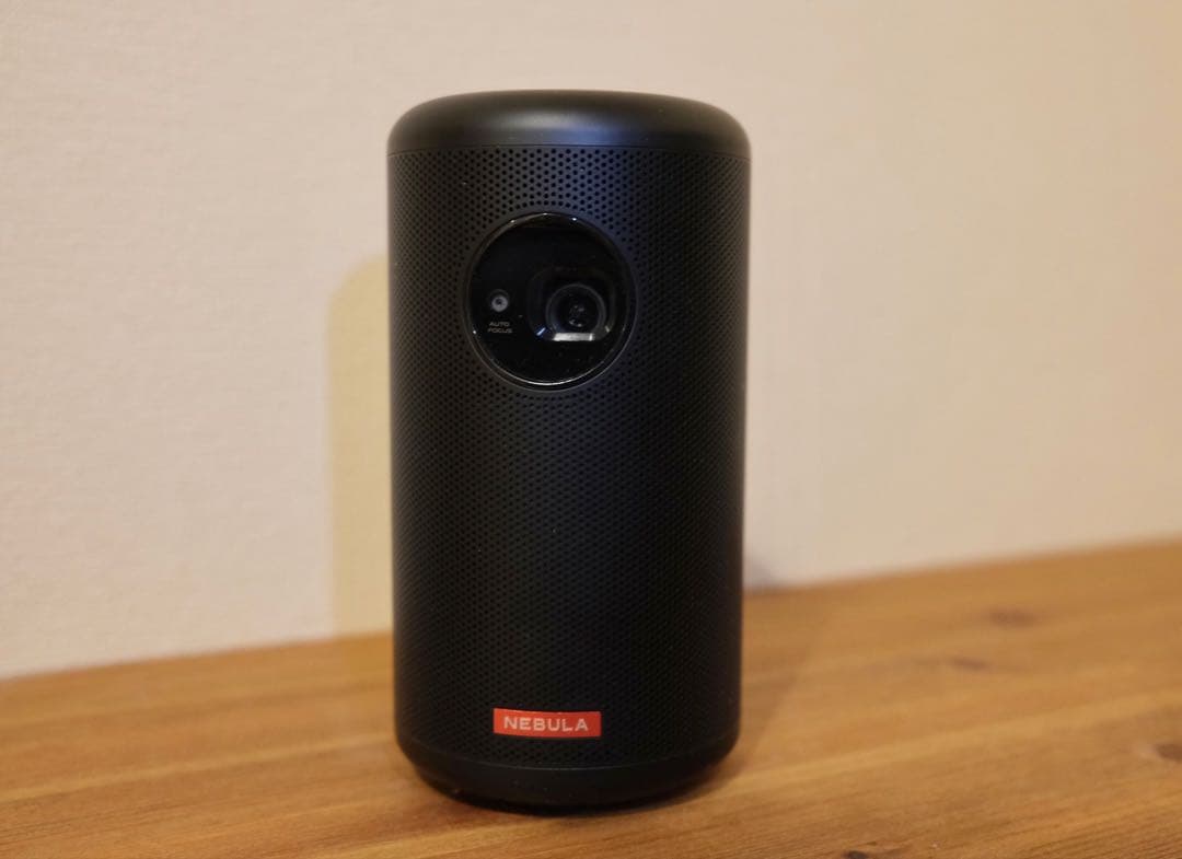 nebula capsule ii 美品　三脚付き　ポータブルプロジェクター