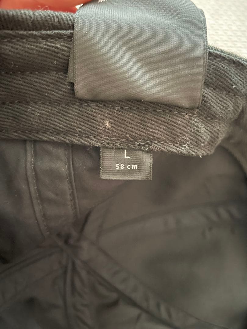 バレンシアガ　キャップ　バーニーズニューヨーク限定