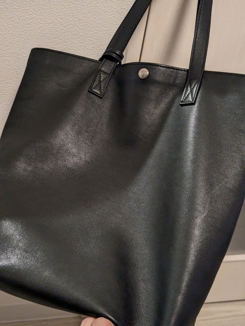 ワイルドスワンズ　リベロ　黒　レザー　トートバッグ