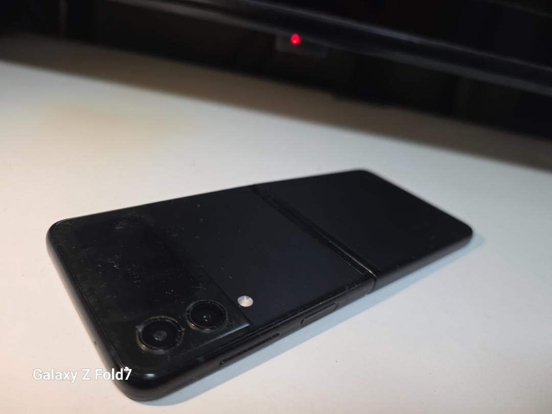 スマートフォン本体 Galaxy Z flip 4 128gb