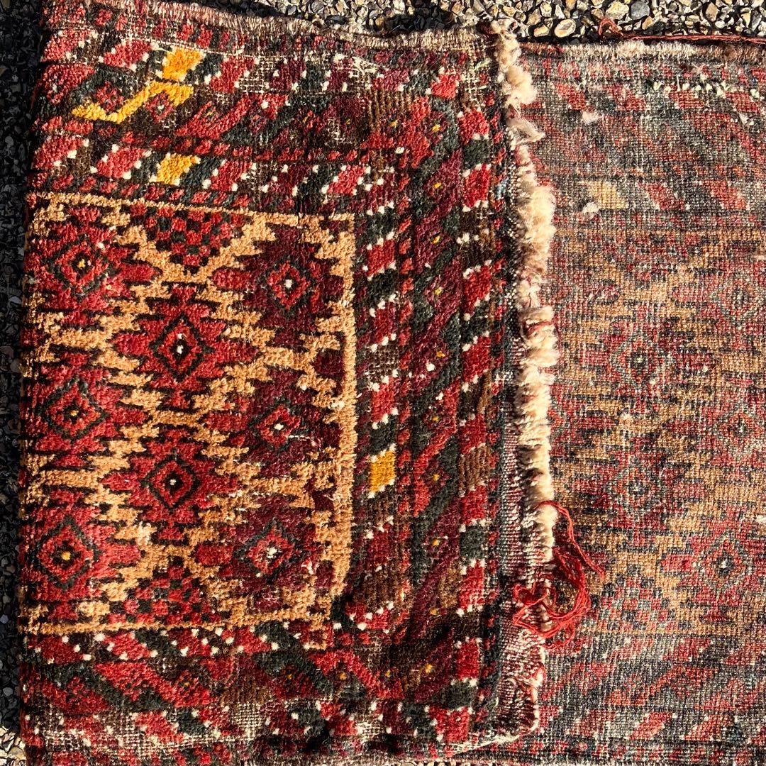 年末セール☆アンティーク絨毯 バルーチ族 バーリシトの袋表 手織りトライバルラグ