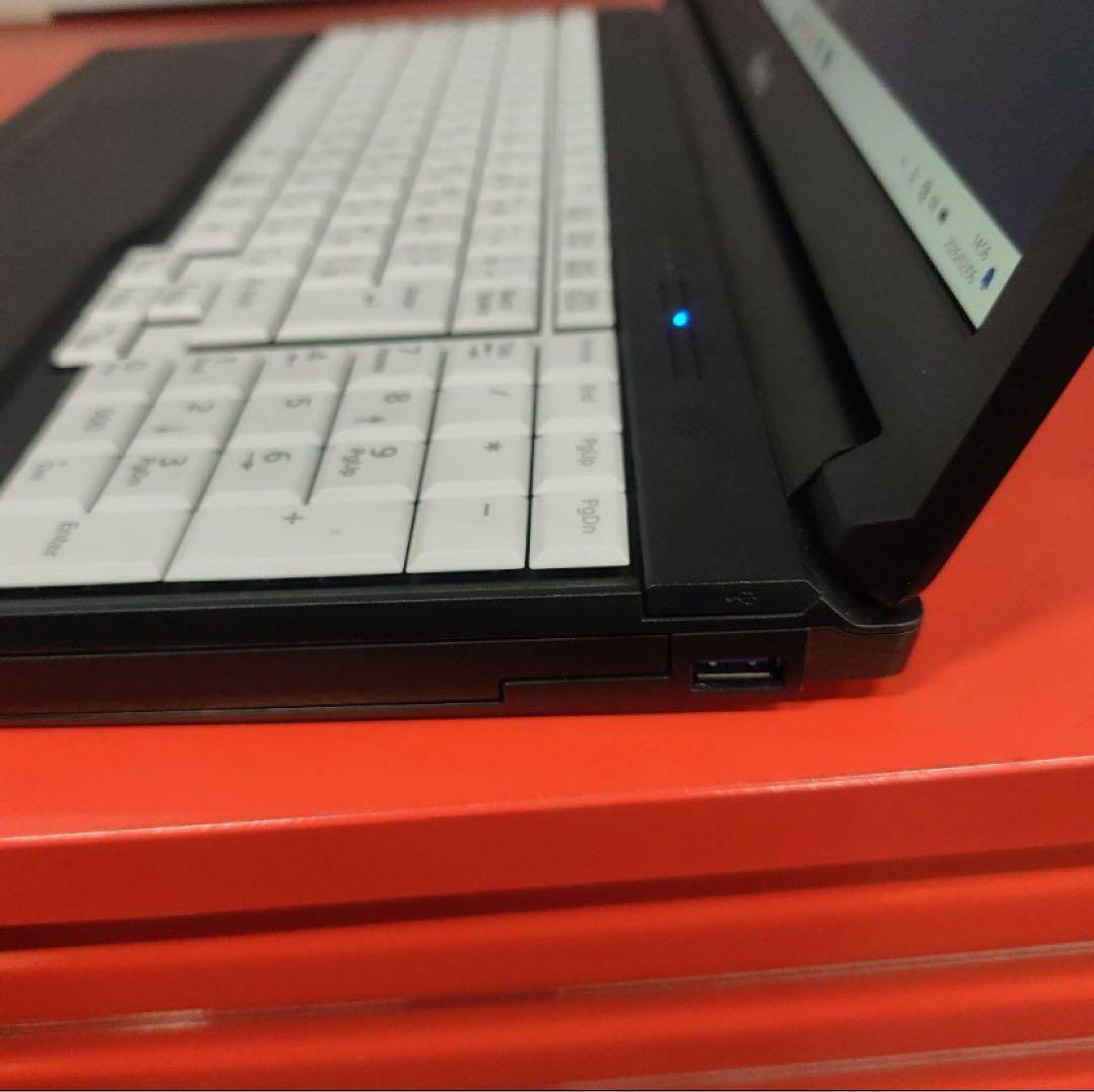 爆速SSD Windows11 ノートパソコン Core 第11世代 富士通