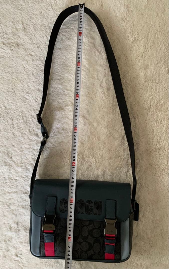 COACH メッセンジャーバッグ 合成皮革 ロゴ入り 保存袋付き✴︎美品✴︎