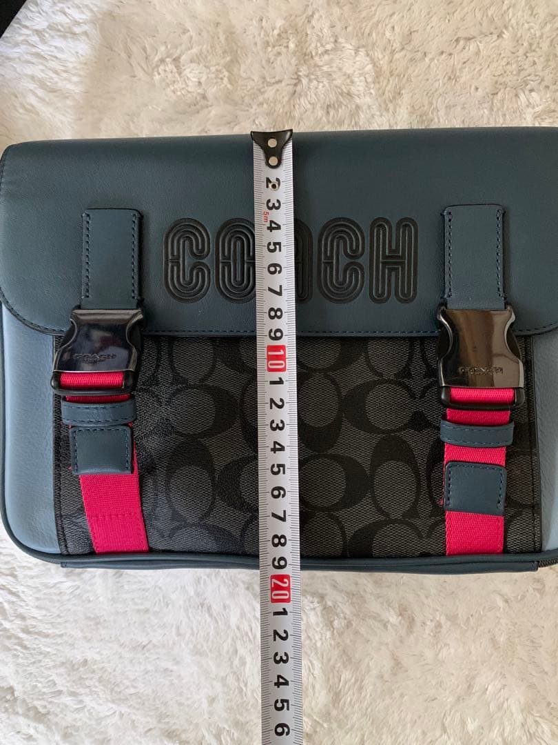 COACH メッセンジャーバッグ 合成皮革 ロゴ入り 保存袋付き✴︎美品✴︎
