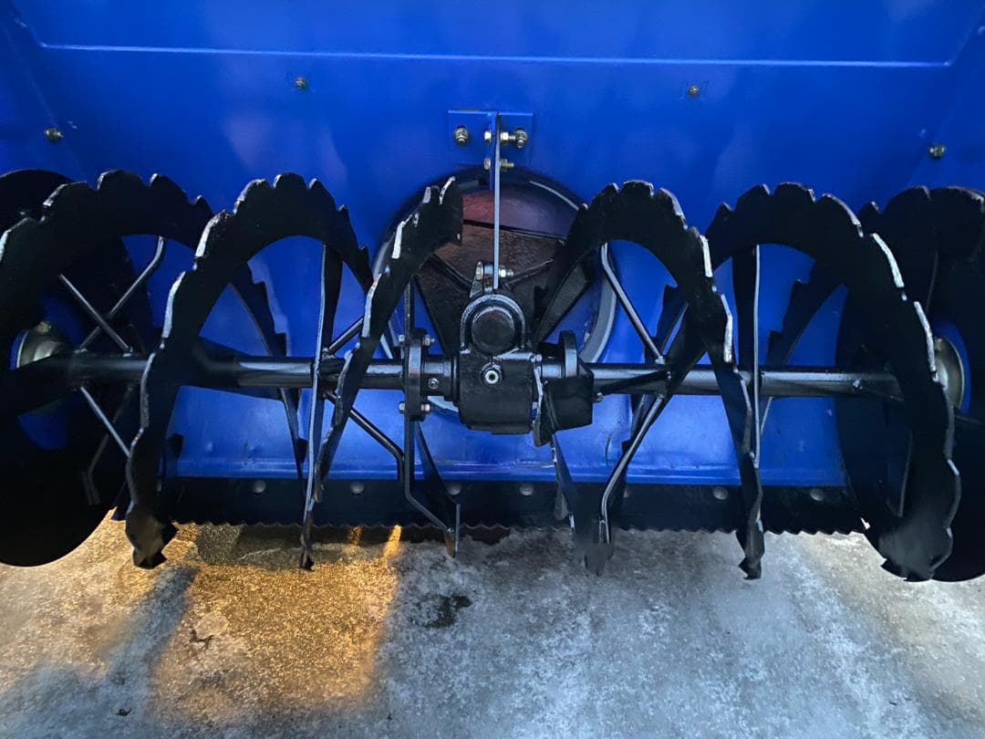 山形発　13馬力　ヤマハ 除雪機　YT1390EXR　ローリング付　現状販売