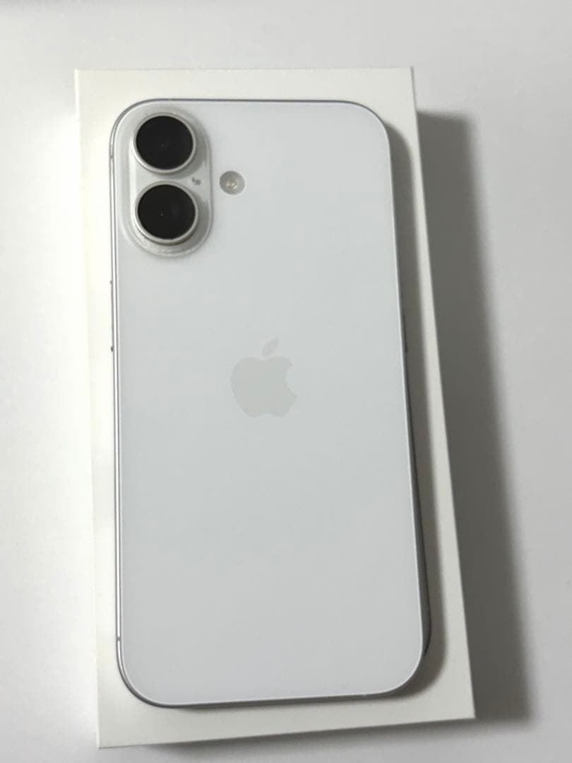 【最終値下げ】iPhone16 本体　256G ホワイト　白　SIMフリー