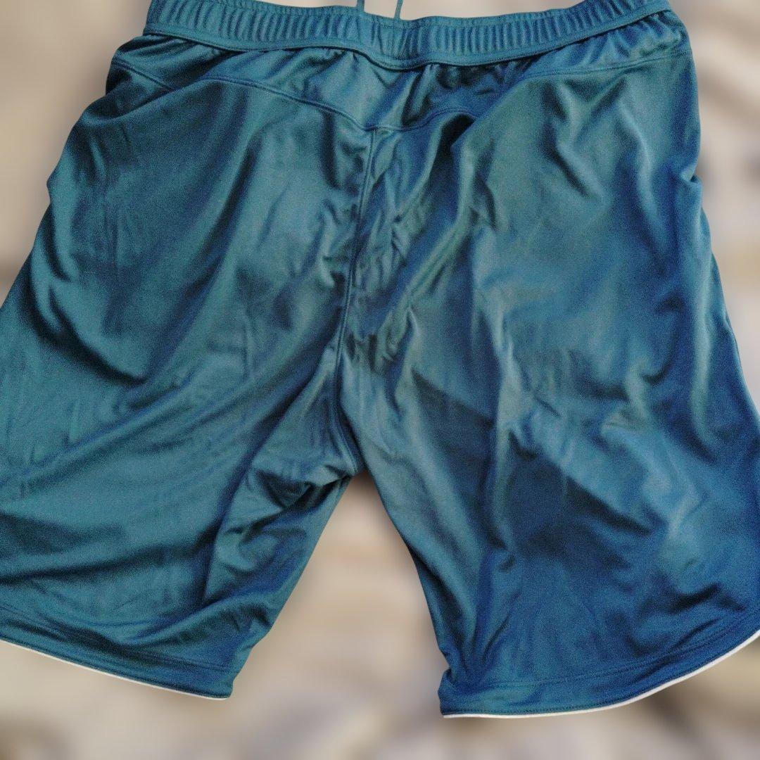 ユニクロ　ロジャーフェデラー着用モデル　パンツ２枚セット