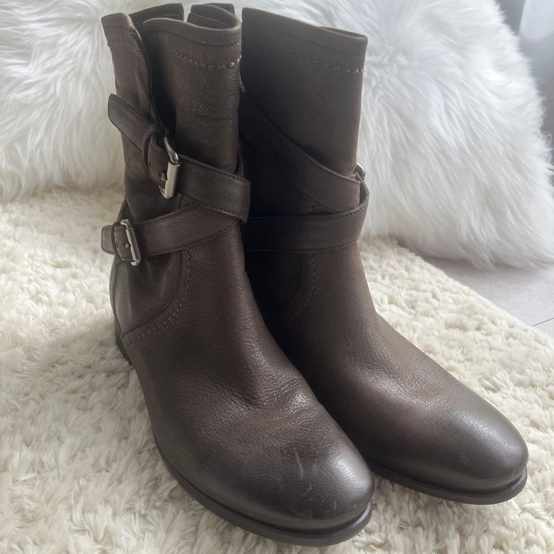 PRADA ブラウンショートブーツ 38 一度使用、ほぼ新品に近いです。