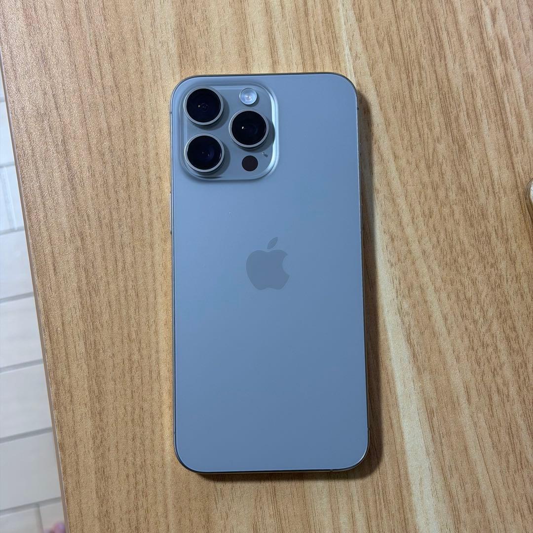 iPhone15 Pro Max 256GB ナチュラルチタニウム SIMフリー