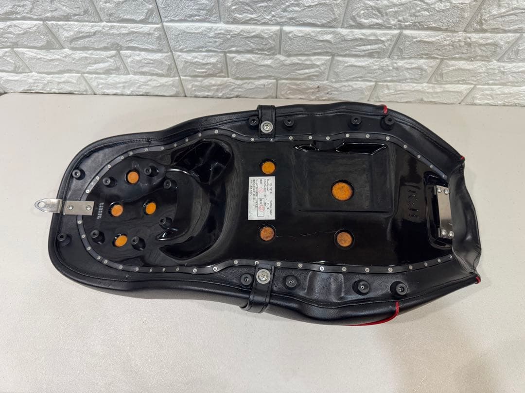 K&H ツーリング　08〜　ワイド　ダブルシート　FLHX グライド　乗り心地