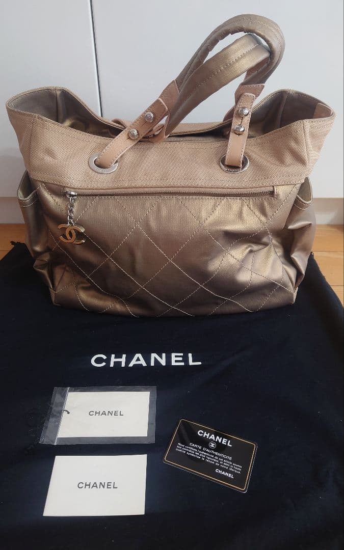 CHANEL　シャネル　パリビアリッツ　トートバッグ　キルティング