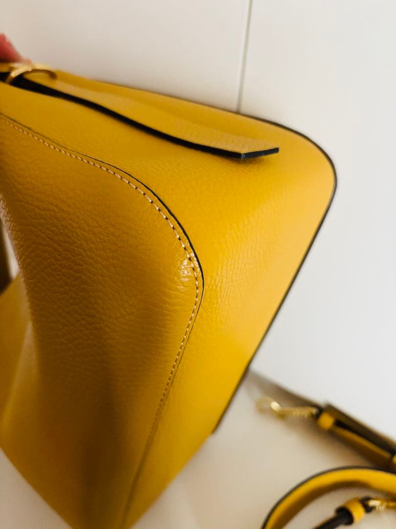 ★バーニーズニューヨーク【美品】ワンハンドルバッグ