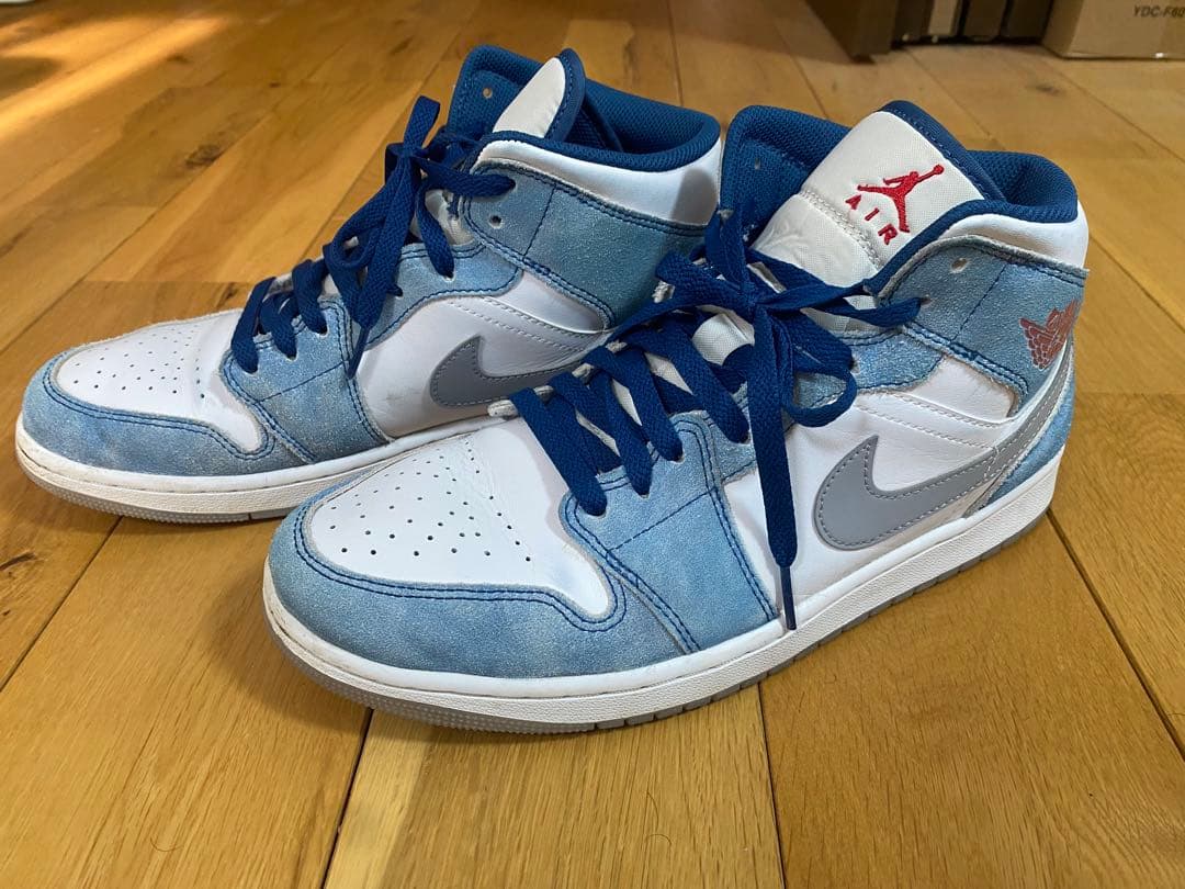 靴 Nike Air Jordan 1 Mid white Hyper