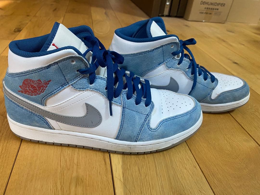 靴 Nike Air Jordan 1 Mid white Hyper