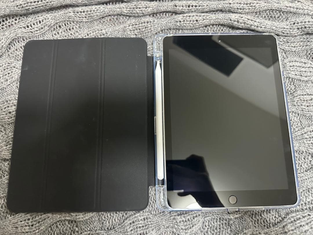 Apple iPad第6世代本体 + Pencil + スマートカバー