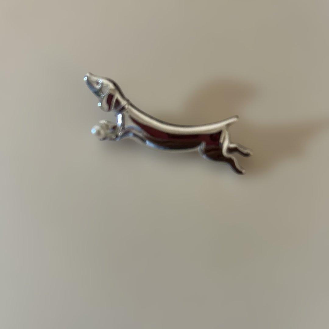 ミキモト MIKIMOTO ブローチ パール ダックスフント 犬 真珠 シルバー