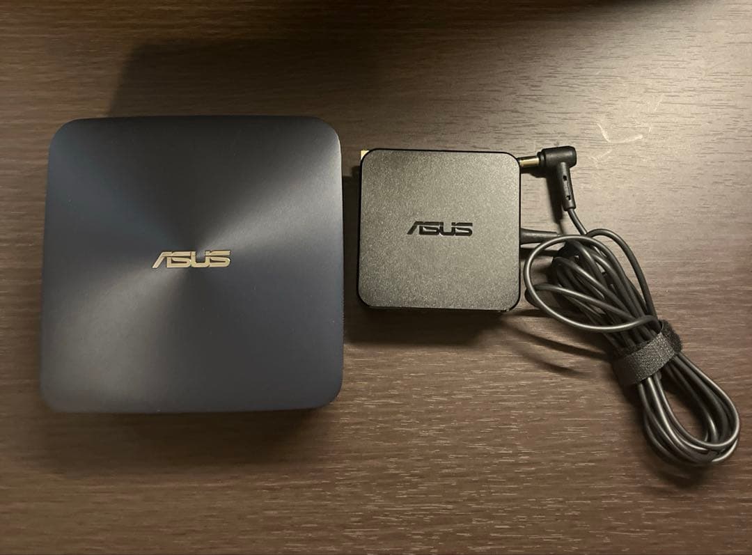 ミニPC ASUS UN42 Win10 SSD 256GB メモリ10GB