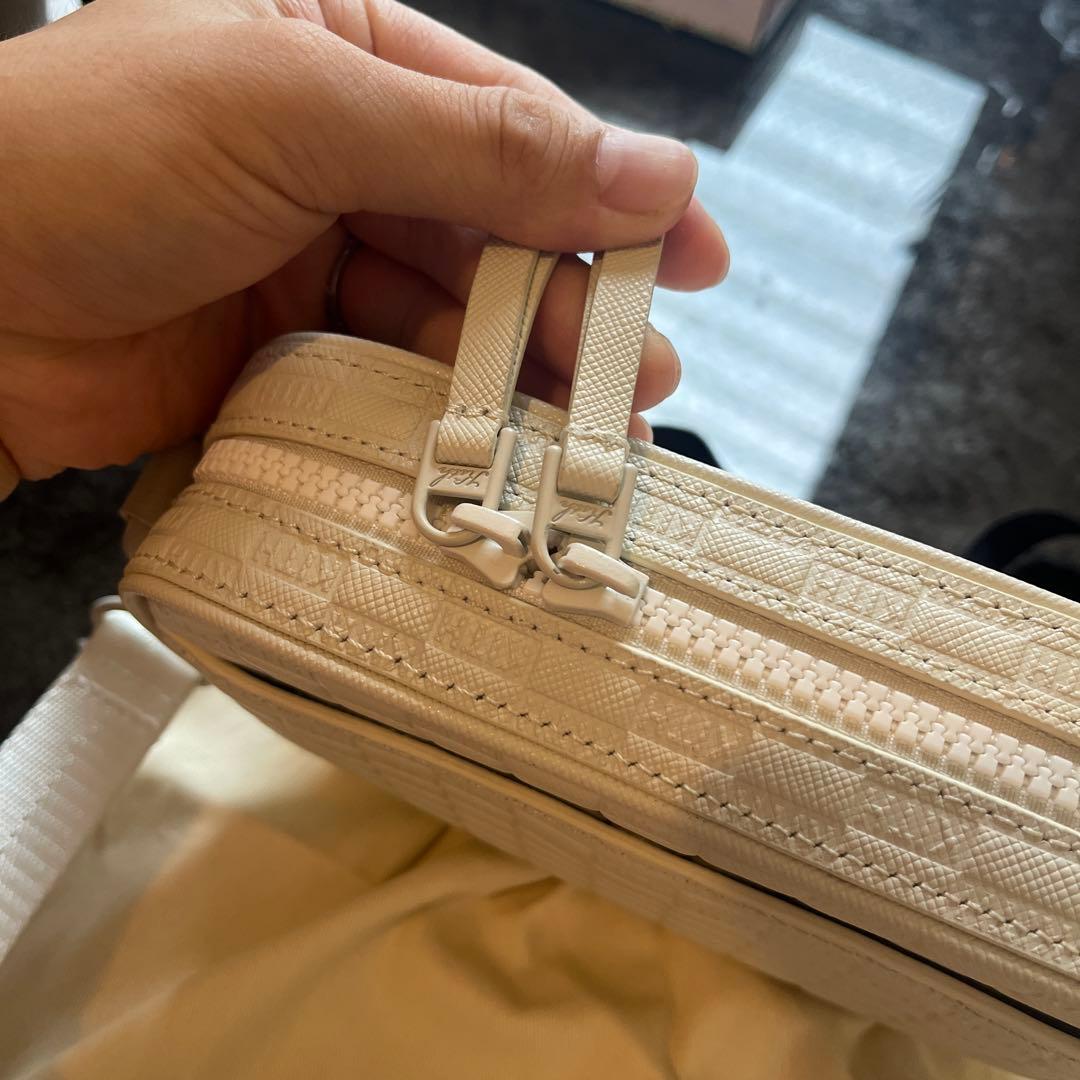 KITH ショルダーバッグ　ハンドバッグ