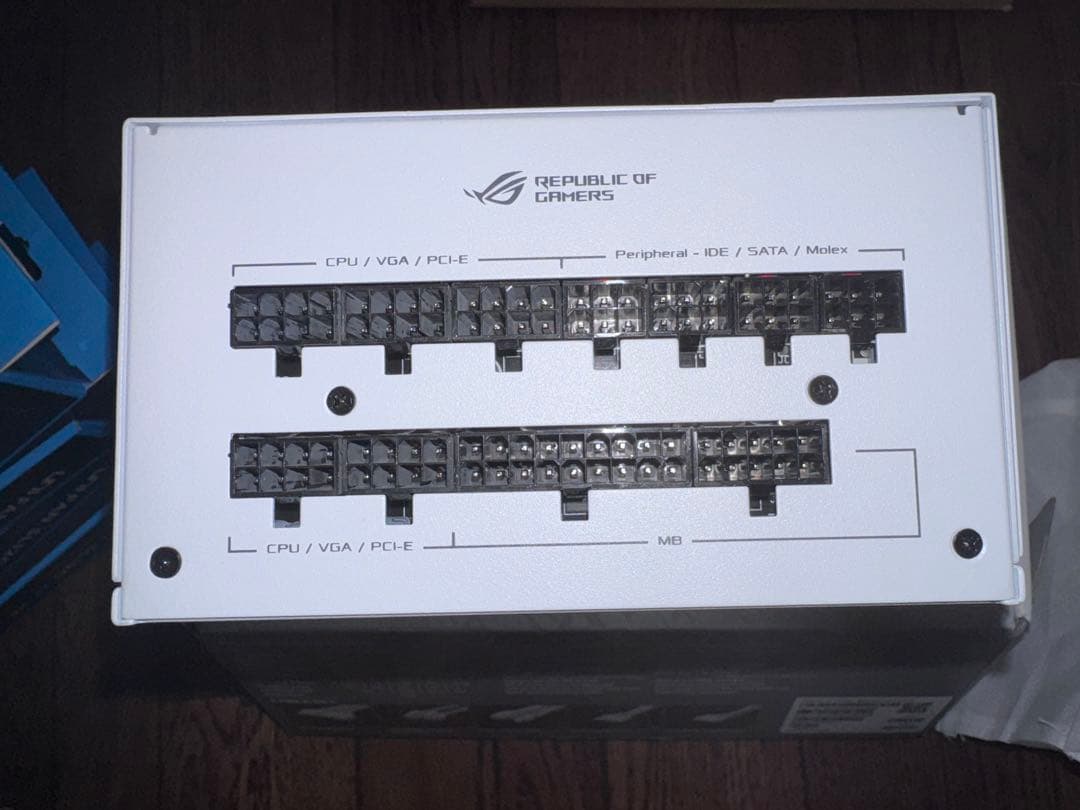 ASUS ROG STRIX 850W White Edition 電源ユニット