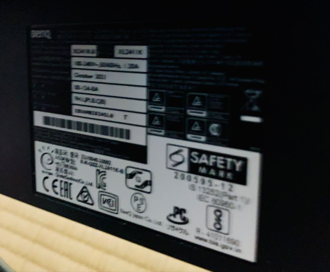 BenQ ZOWIE XL2411K ゲーミングモニター&S.Switch付き