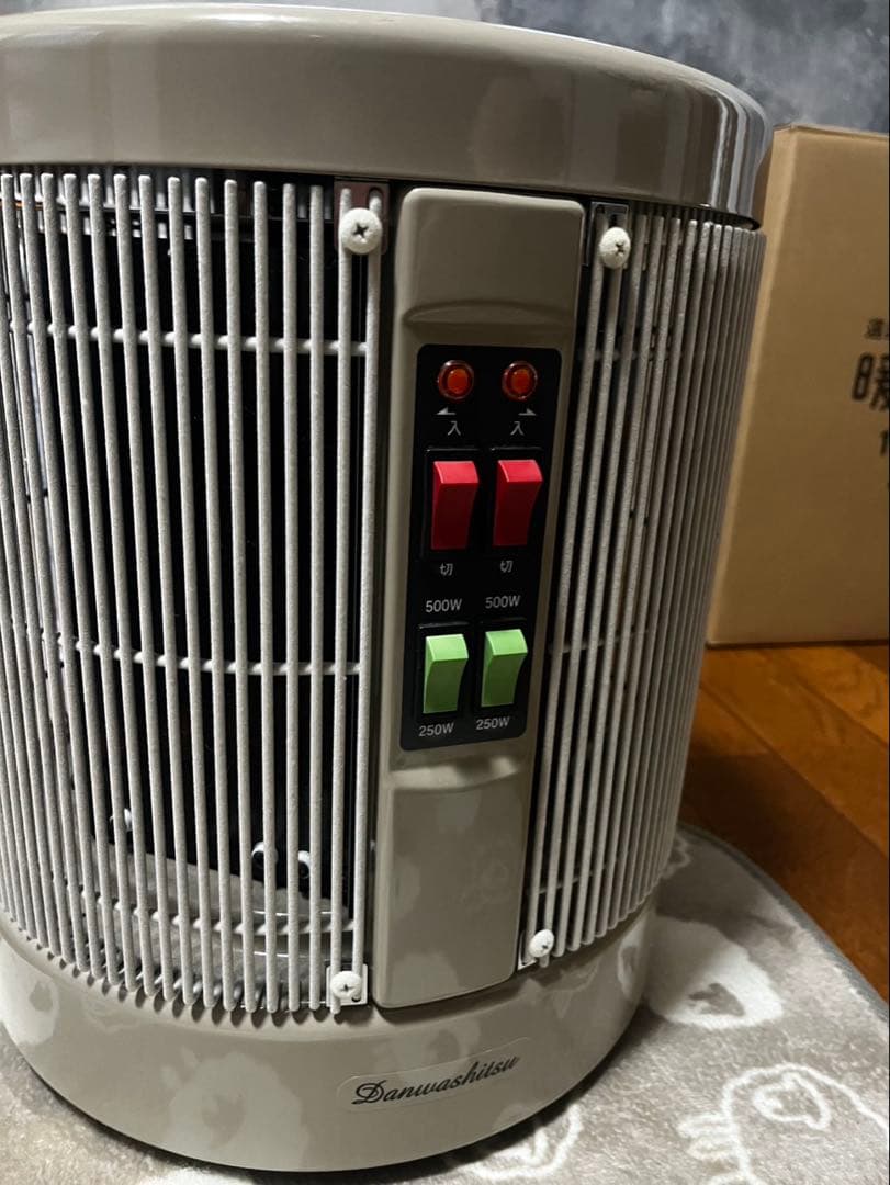 暖話室 1000型 電気ヒーター