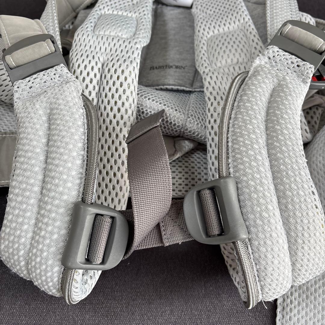 【美品】ベビービョルン　抱っこ紐ハーモニー