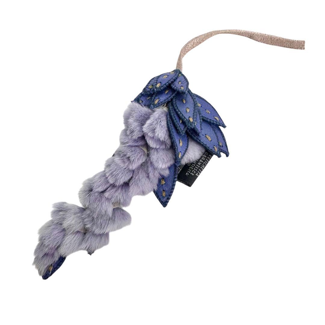 FENDIフェンディブローチ