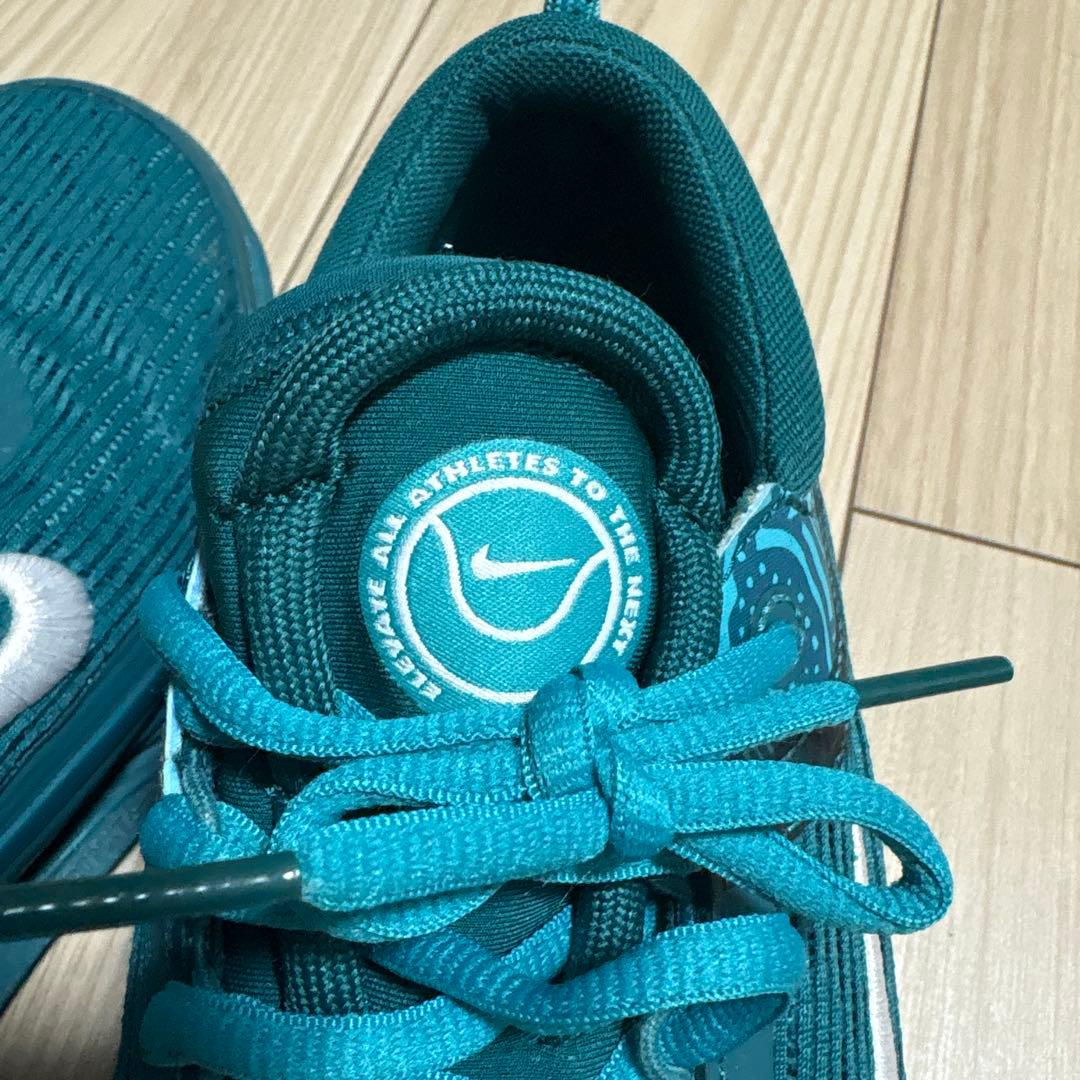 ナイキコート　エアズームNXT 28センチ　Nike テニスシューズ ターコイズ