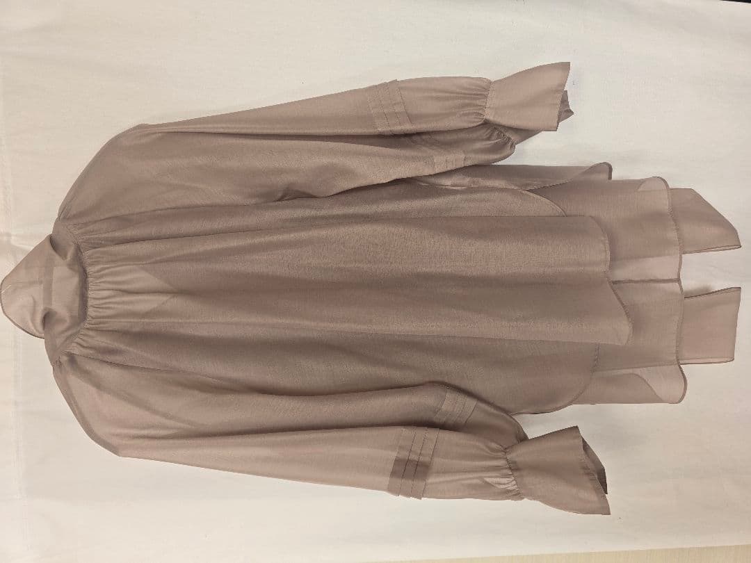 値下げタグ付きオーガンジーリボンブラウス ボウタイブラウス