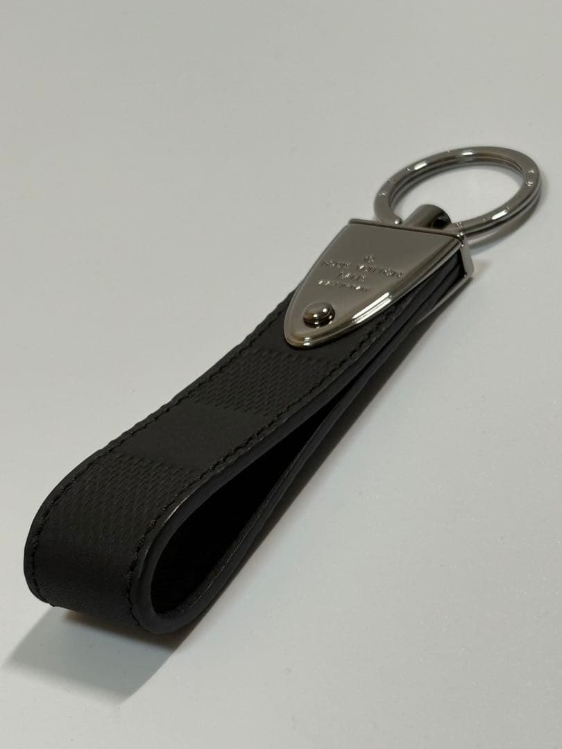 【極美品】ルイヴィトン ダミエアンフィニ M65051 キーホルダー